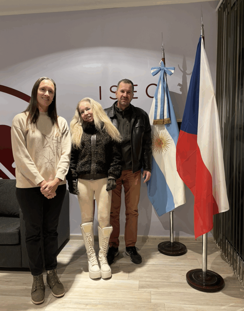Visita oficial del Jefe de Misión Adjunto de la Embajada de la República Checa al ISEO