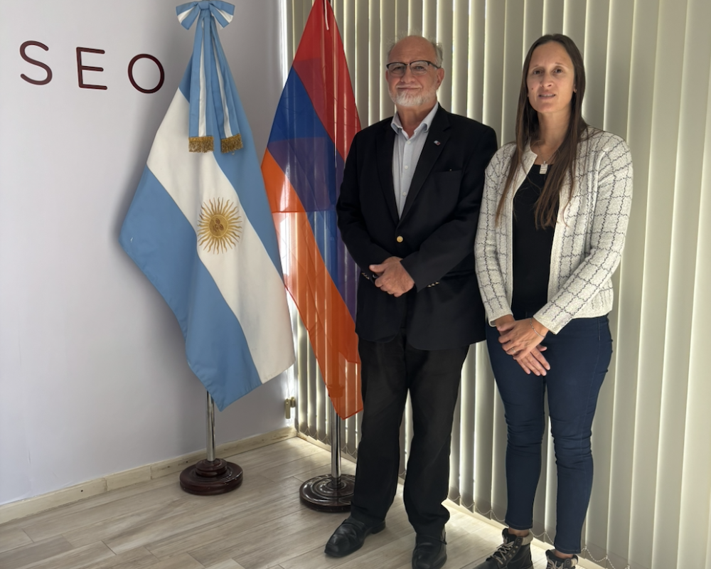 ISEO recibió la visita del cónsul de Armenia en Córdoba