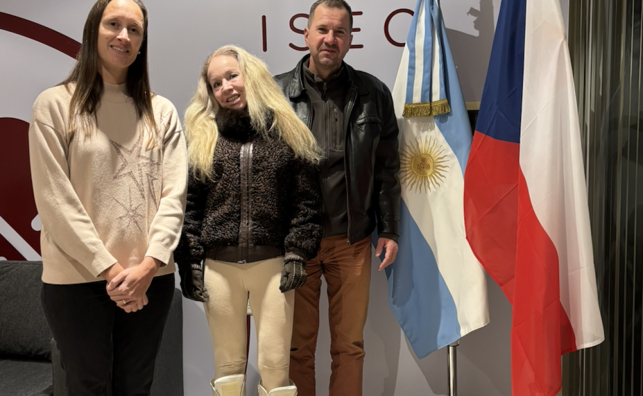 Visita oficial del Jefe de Misión Adjunto de la Embajada de la República Checa al ISEO